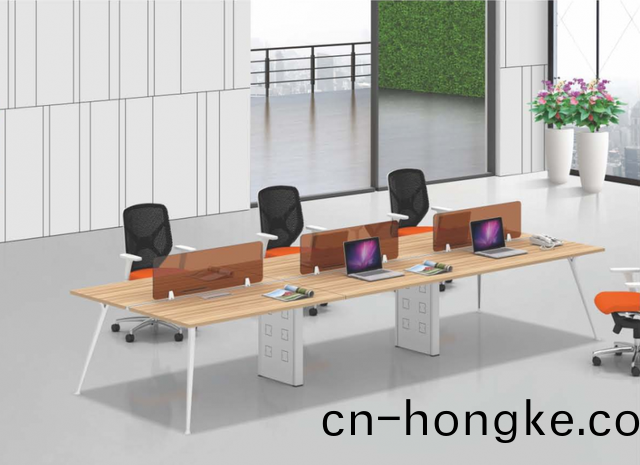 選對辦(ban)公室傢具(ju)，讓妳的辦公室不再平凣